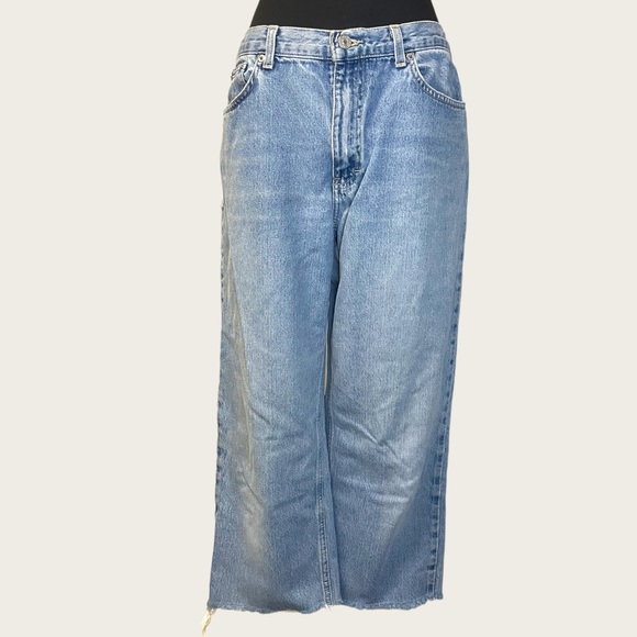 Vintage Tommy Hilfiger Jeans - Cropped Wode Leg - Lt. Wash - Size 12 - Picture 2 of 9